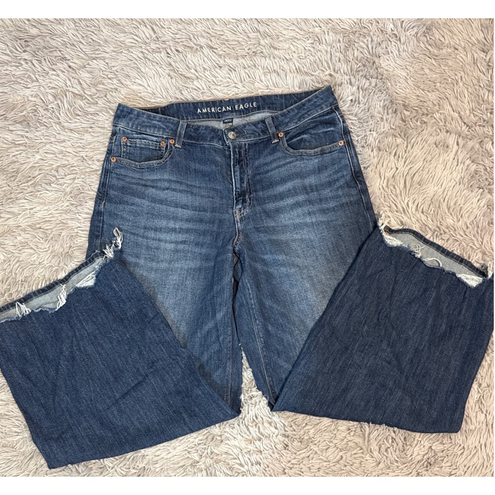 American Eagle Wide Leg Stretch Jeans Womens 10 Regular Medium Wash Raw Hem Blue